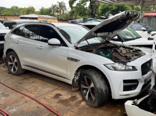 2019 JAGUAR F-PACE STRIPPING FOR PARTS NOW!!