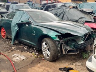 Jaguar XF 2.7 tdv6